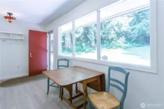 Bright quaint dining area