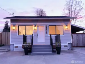Fantastic Remodeled NE Tacoma Home
