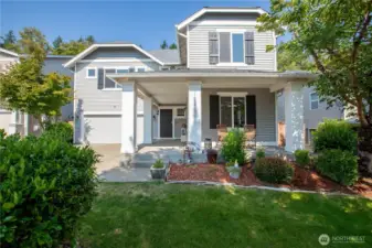 great curb appeal!