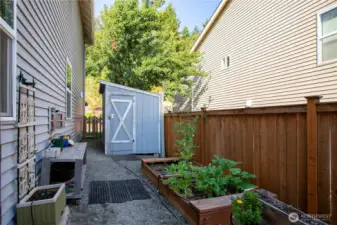 garden space and storage shed