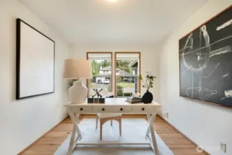 Office/den or main level 4th bedroom with new hardwood floor