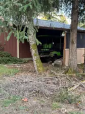 Even comes with the golf cart!