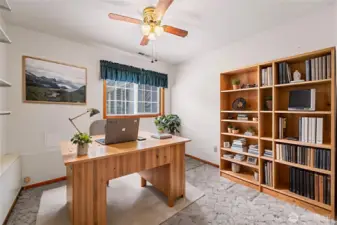 Virtually Staged Office