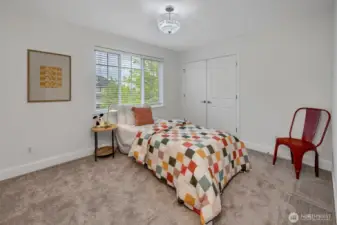 Guest bedroom 2