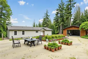 AI generated virtual Staging. Front yard
