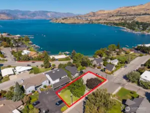 Walkable to Lake Chelan