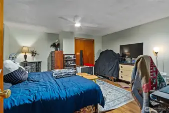 UNIT B - Bedroom 1