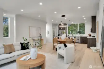 Windows on 4 sides bright light oi from all angles.