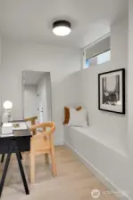 Ground level alcove flex space for officing or flex use