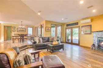 French doors open to the covered patio perfect for year-round BBQ’s.