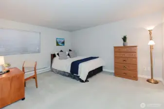 primary is very large (room for office)