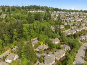 Wonderful Bellevue location, central to everything.