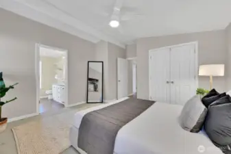 Enjoy the spacious walk-in closet, you won't be disappointed!