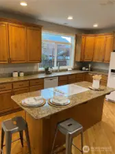 Beautiful Kitchen with Granite countertops.