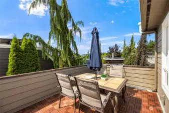 The rooftop deck is a fabulous retreat --with plenty of room for entertaining and views over downtown Kirkland!