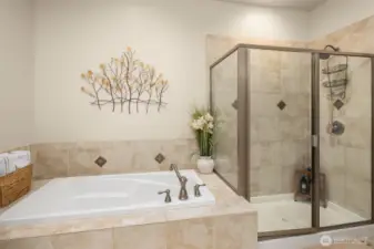 Tile tub and shower surround