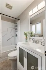 Upstair Primary Bathroom