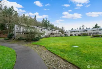 Pathway on Greenbelt just for residents
