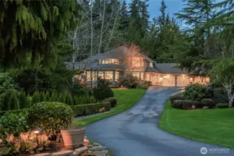Imagine living this lifestyle where you feel like you are on vacation every day!