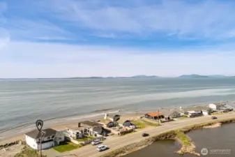 A Prime West Beach Road location