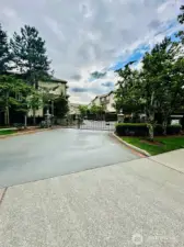 Gated Community 36 Townhomes with exception HOA.