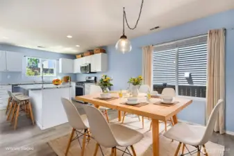 Dining Area Virtual Staging