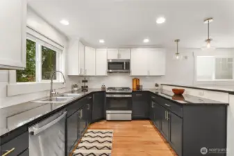 Well appointed kitchen big enough for two cooks