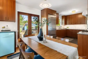 French doors lead to trex deck.