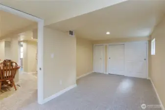 Downstairs bedroom 1