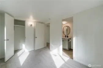 2nd Bedroom