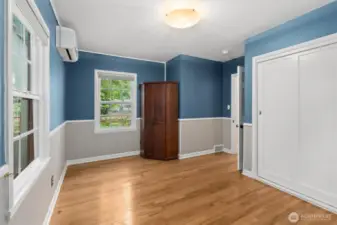Could also double as an office.