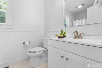 Full bathroom on main level.