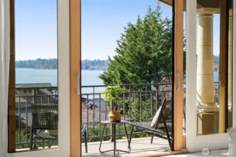 Let's take a walk around the house and see the views ... Main floor views of lake, mountains, city scape and Mt. Rainier.