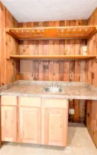 Wet Bar.