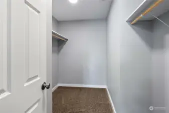 walk in closet