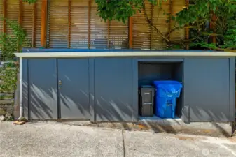 Rebuilt storage unit in rear alley (former garage) for all your outdoor gear, seasonal decor and extra items