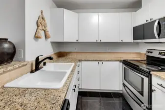 Plenty of counter space and cabinet storage