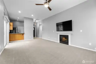 ~Living Room with Gas Fireplace~