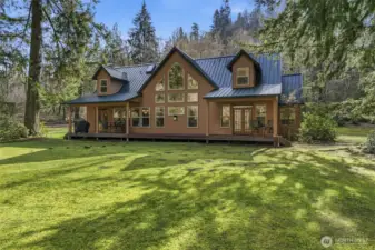 Back Side of House Facing Kalama River