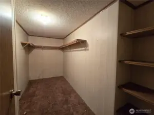Primary Walk in Closet