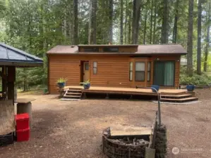 Park model in great shape with new roof and gutters