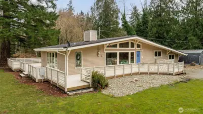 Beautiful Wrap Around Deck