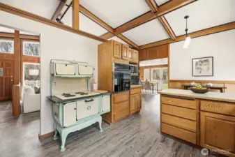 Antique Stove w/ Electric Cooktop