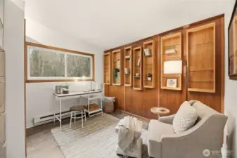 Office/Den/Addl Bedroom