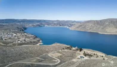 Beautiful Lake Roosevelt Looking West.
