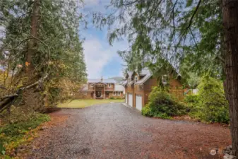 Private timbered drive with lots of parking.  Welcome home.