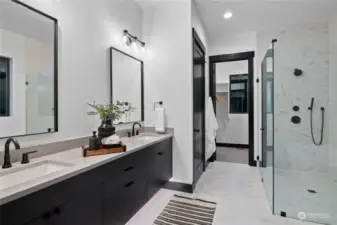 Master bedroom bathroom