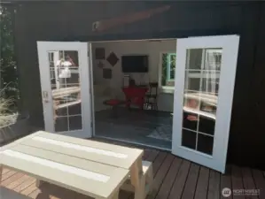 Kids/Game room