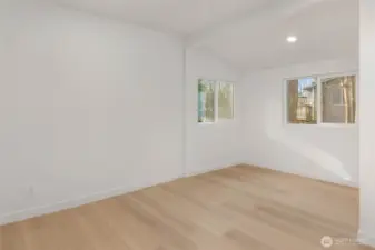 Second bedroom.