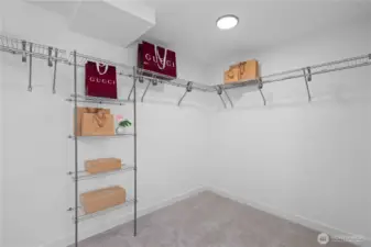 PHOTOS OF MODEL HOME TO SHOW FINISHES